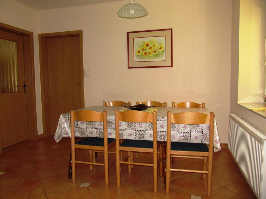 Apartment Vintgar Словенска Бистрица Екстериор снимка